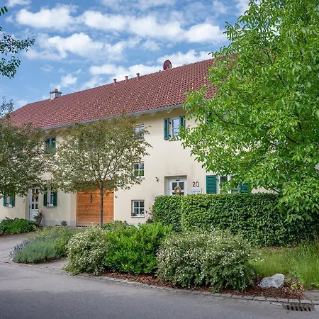 Allgaeublick Am Radweg Mit Fahrradgarage Und Garten Apartment